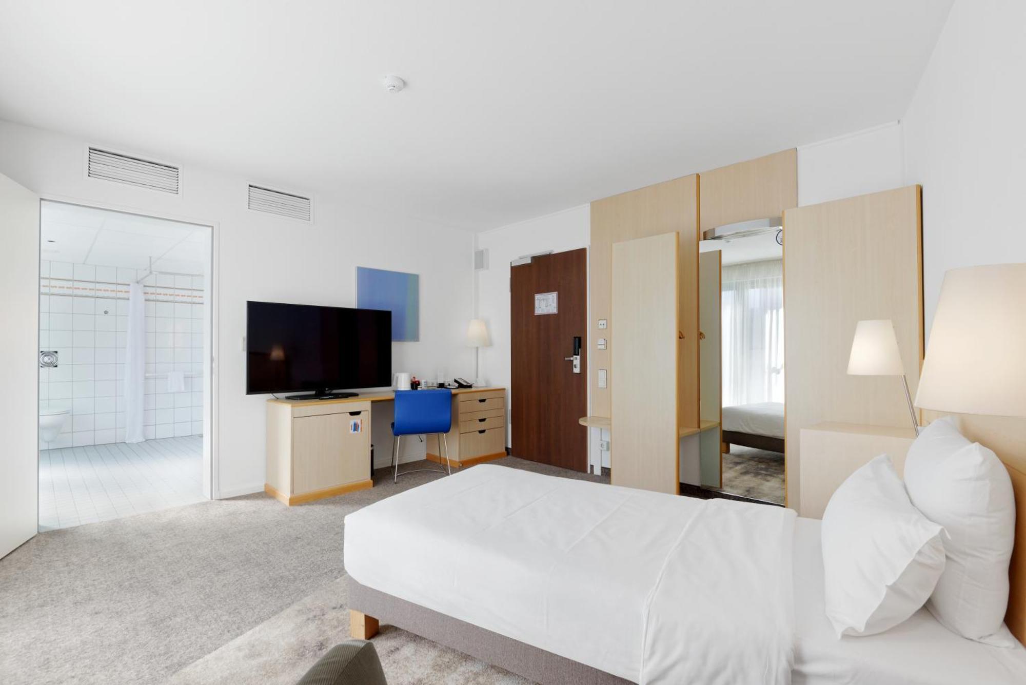 Novotel Berlin Mitte Esterno foto