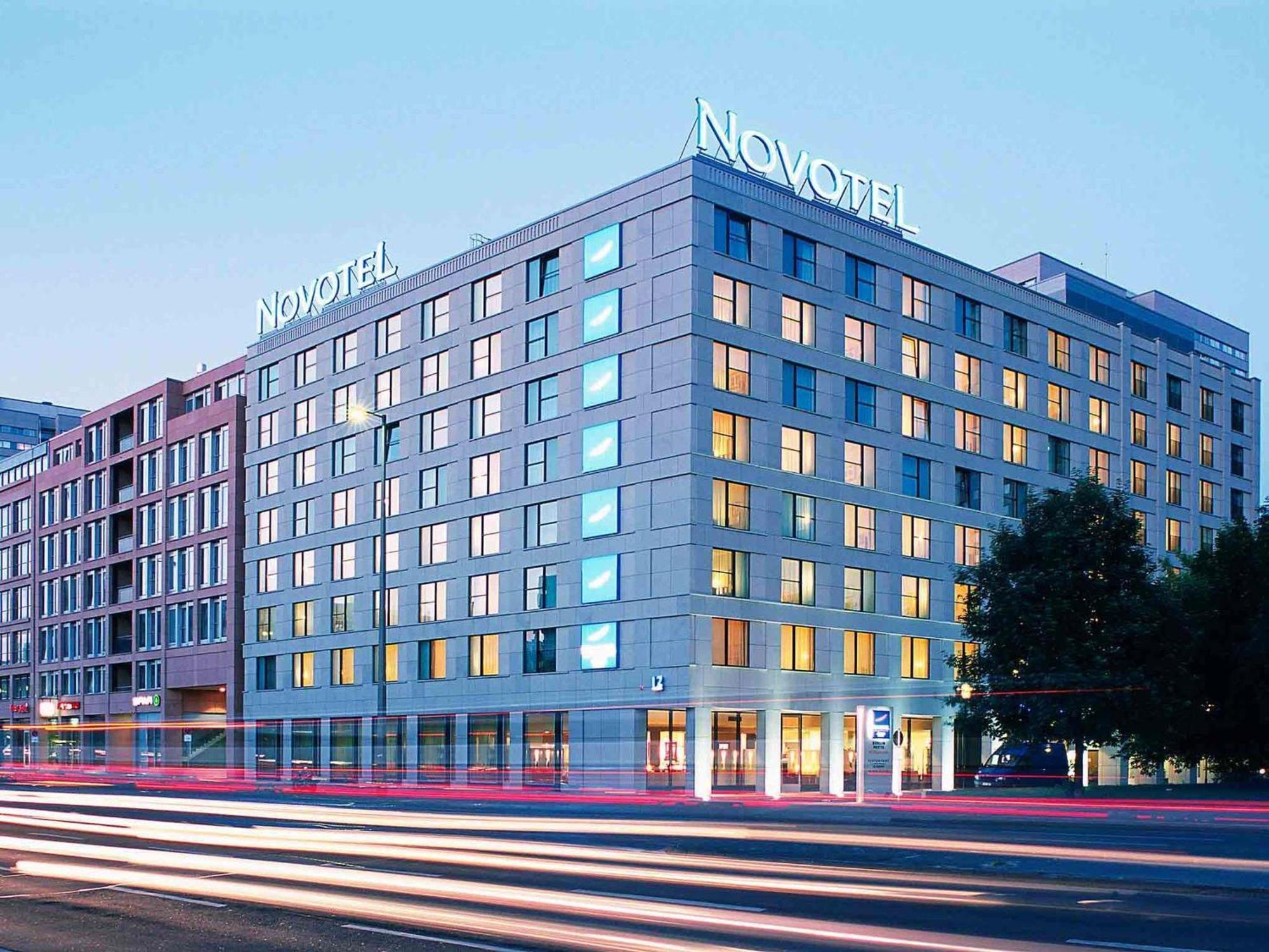 Novotel Berlin Mitte Esterno foto